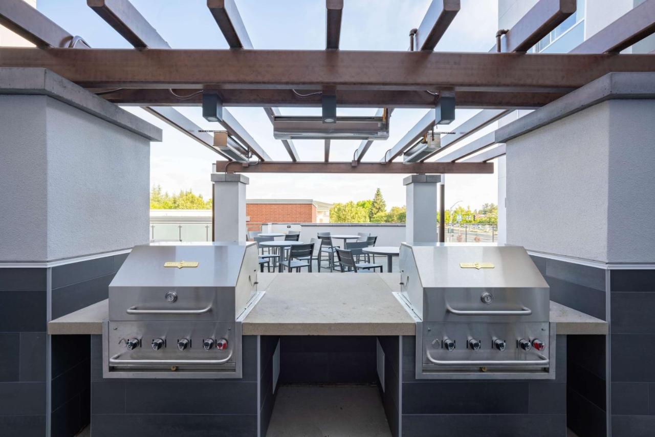 Homewood Suites By Hilton Sunnyvale-Silicon Valley, Ca Екстериор снимка