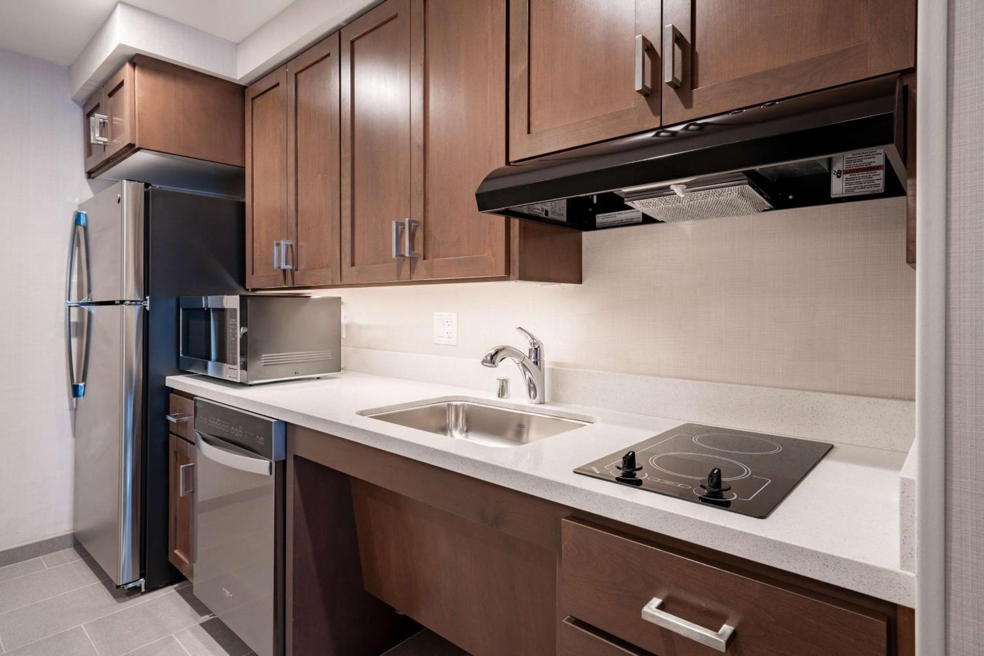 Homewood Suites By Hilton Sunnyvale-Silicon Valley, Ca Екстериор снимка